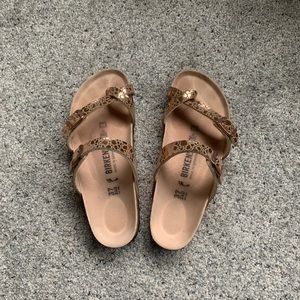 EUC Birkenstock Mayari Sandals